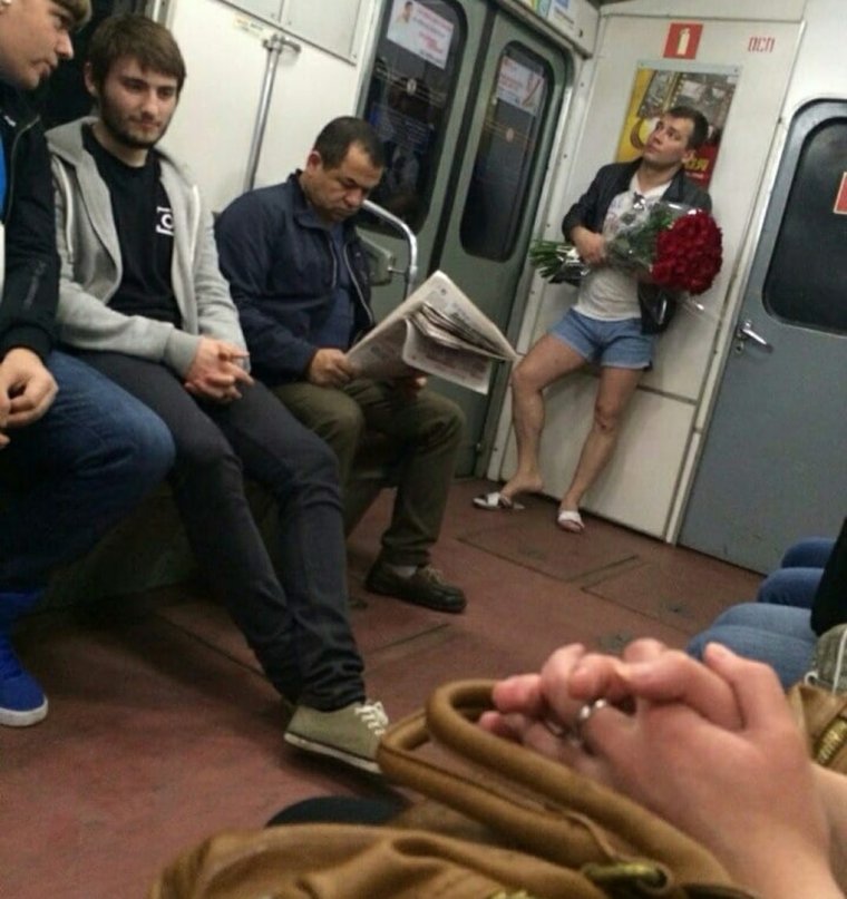 Чудаки в метро Московском
