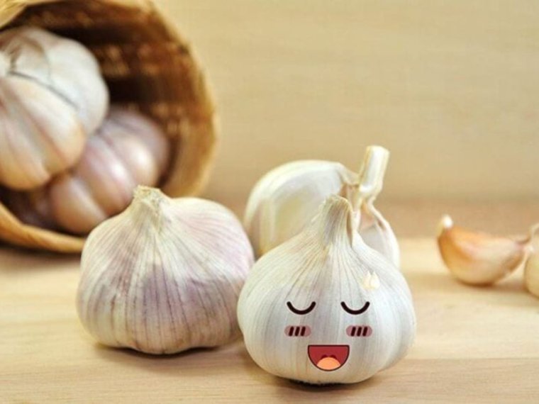 Кушайте чеснок