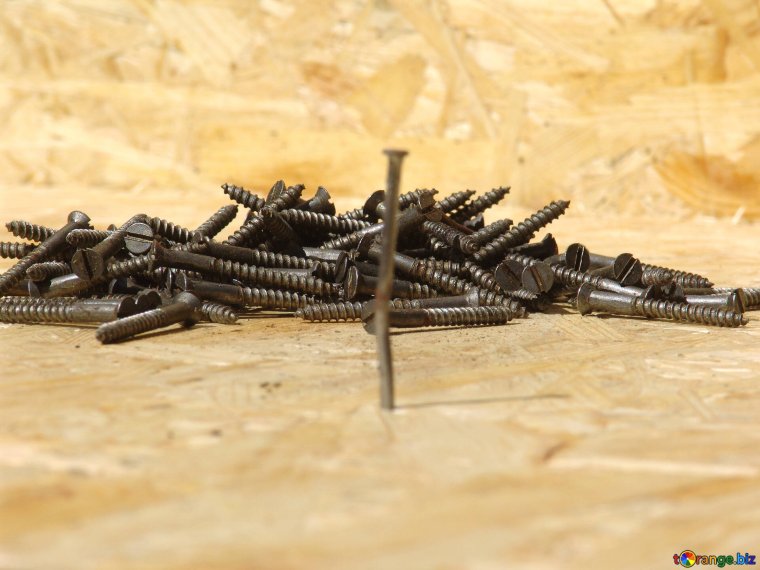 Гвозди шурупы