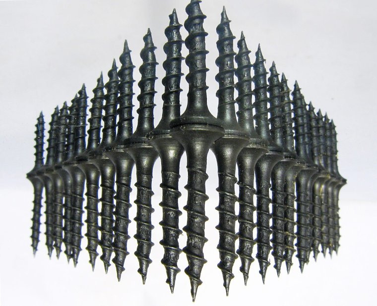 Город из саморезов