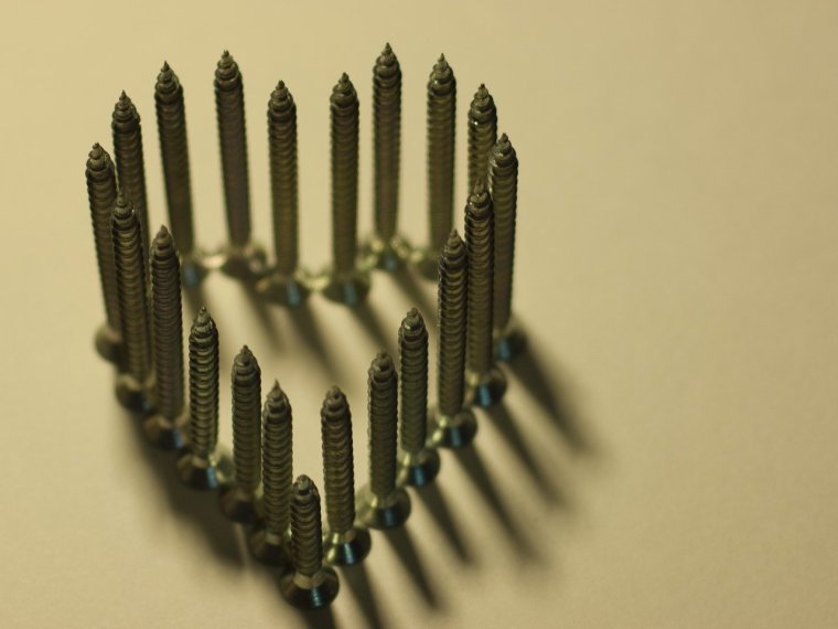 Кучерявые гвозди