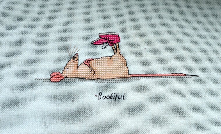 Вышивка крестиком крыса Мем