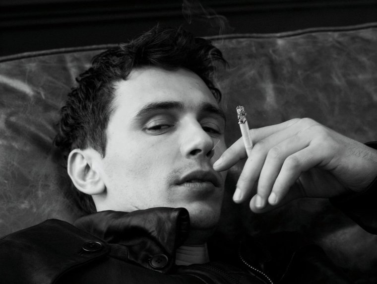 Джеймс Франко селфи