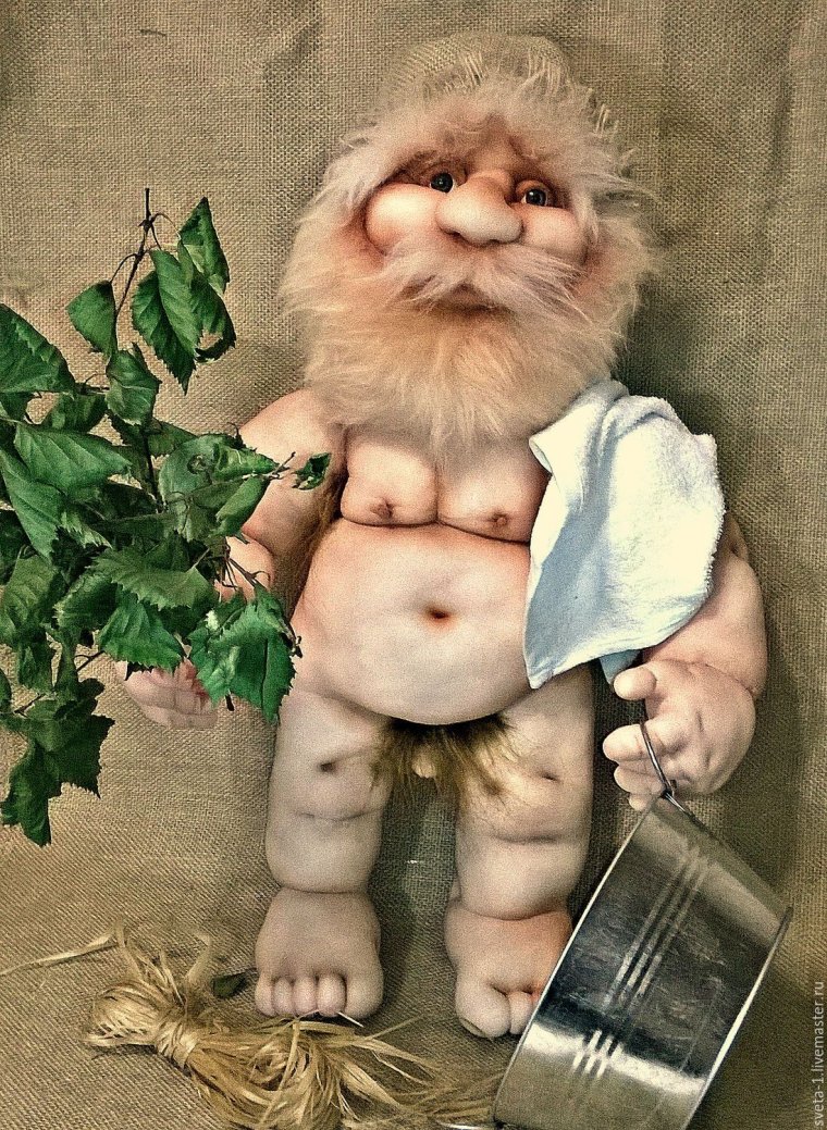 Домовой в чулочной технике