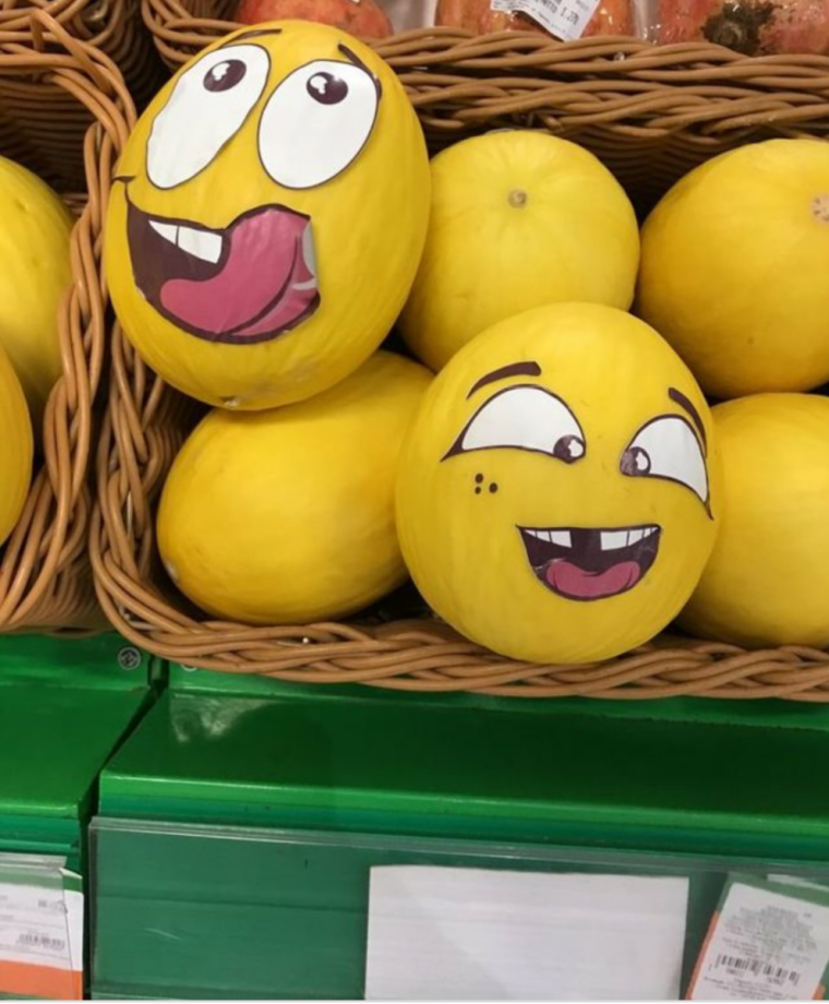 Смешная дыня