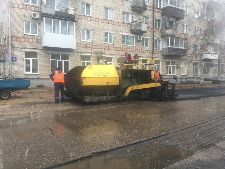 Асфальтирование в дождь