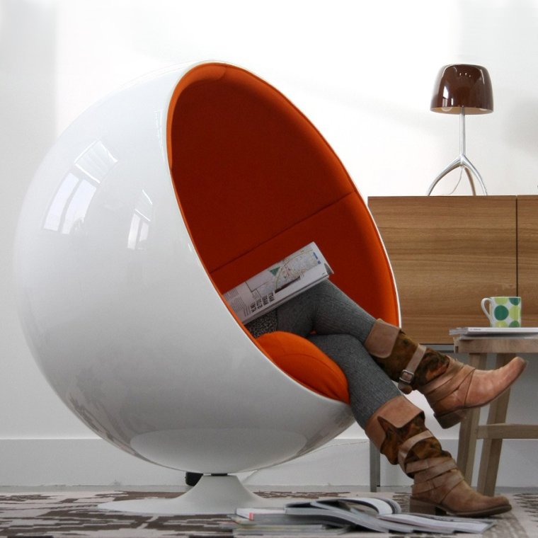 Кресло Eero Ball Chair