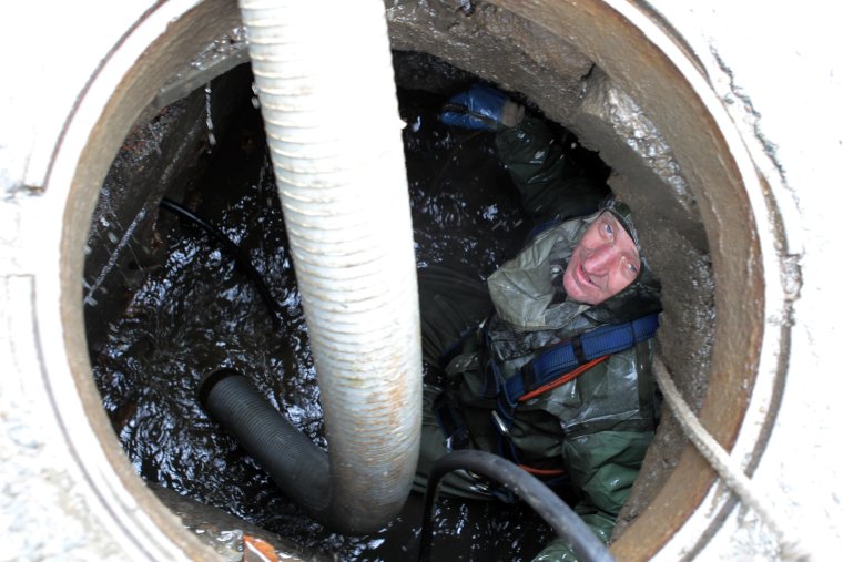 Работник канализации