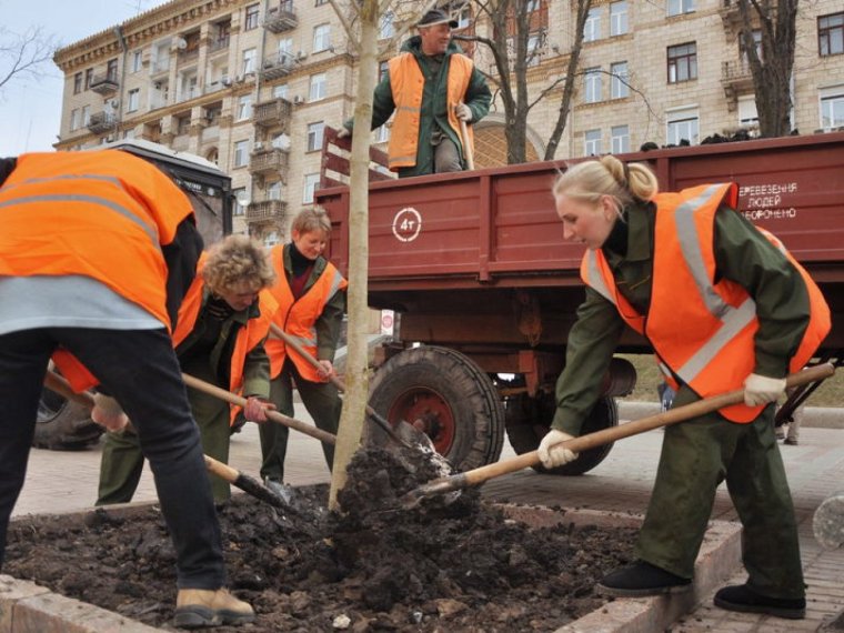 Работники ЖКХ