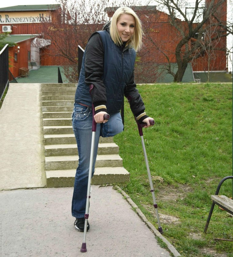 Бег на костылях