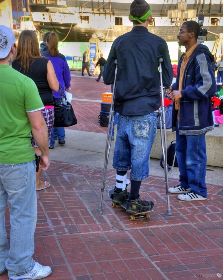 Ходить с тростью