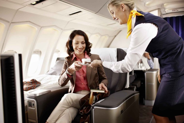 Стюардесса бизнес-класса