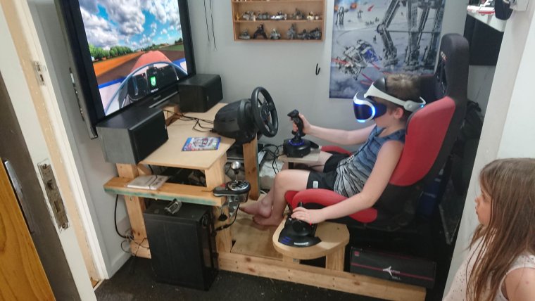 Смешные ролики в библиотеке