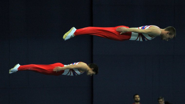 Смешные гимнасты