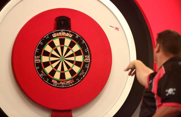 Спортивные соревнования по дартсу