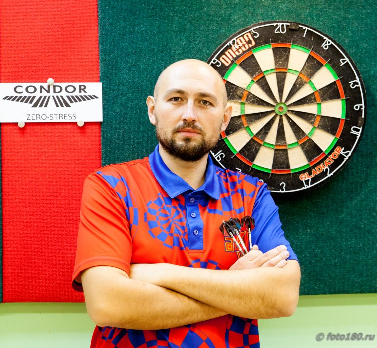 Хохряков Виталий дартс