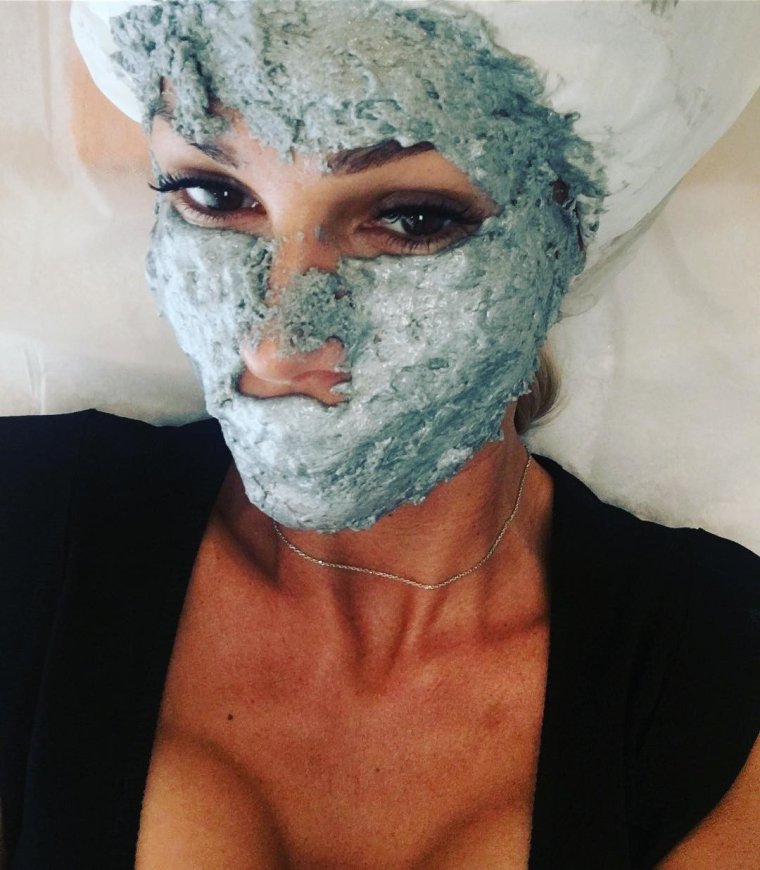 Смешная косметология