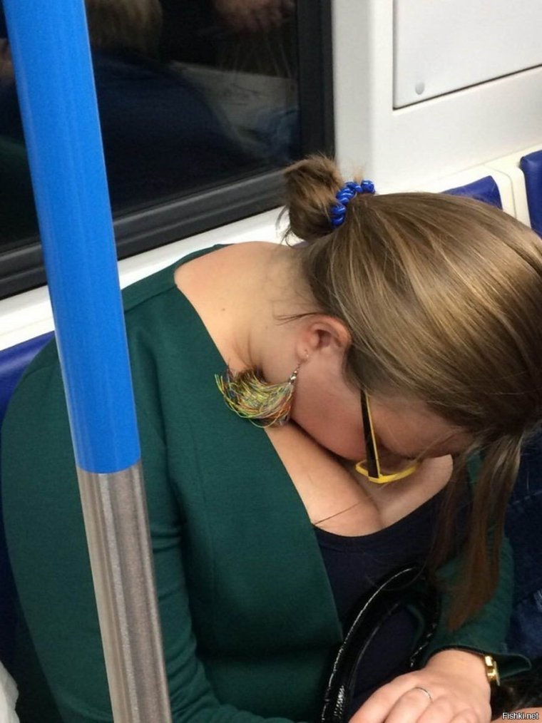 Бабы в общественном транспорте