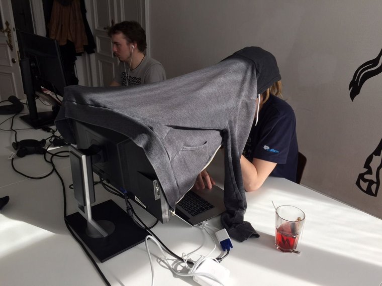 Спрятаться от солнца