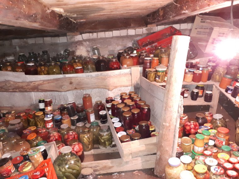 Запасы копченостей на зиму