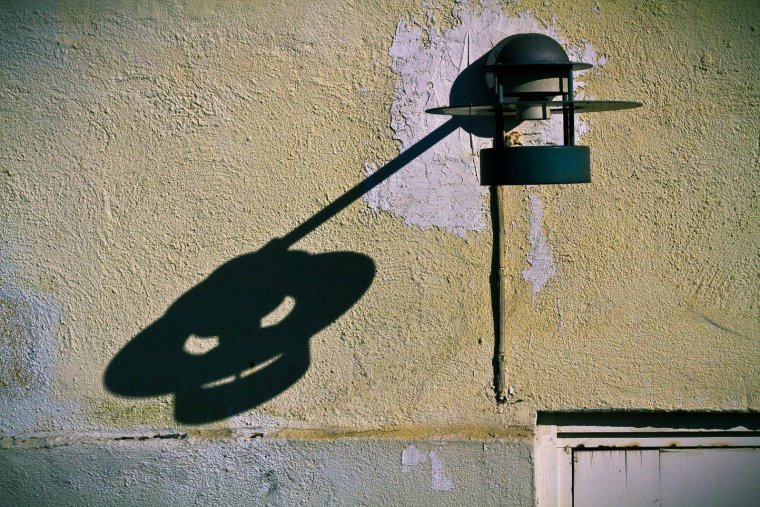 Смешная тень