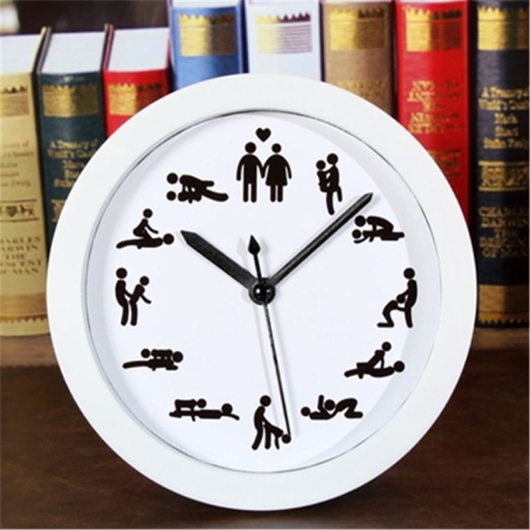 Смешные настенные часы