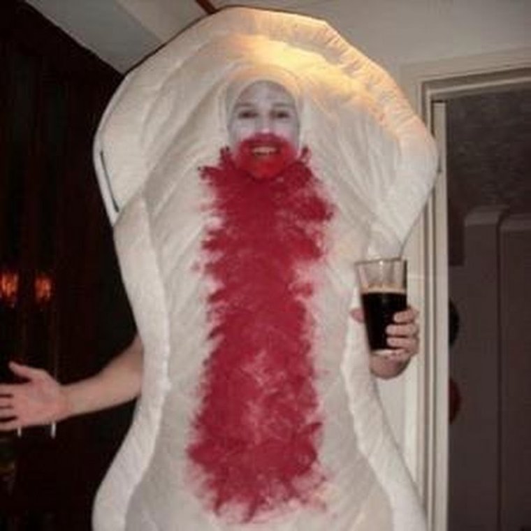 Прикольные костюмы на Хэллоуин