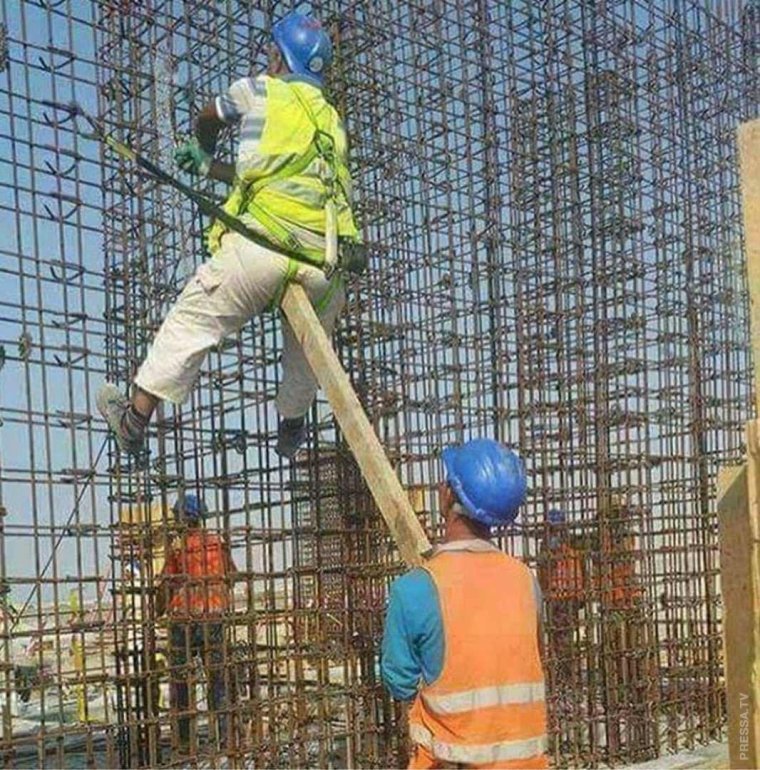 Смешной Строитель