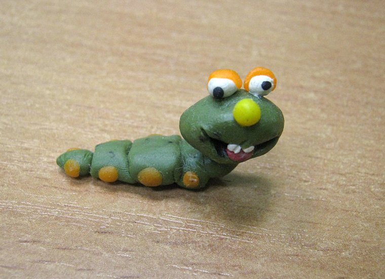 Лепка гусеница