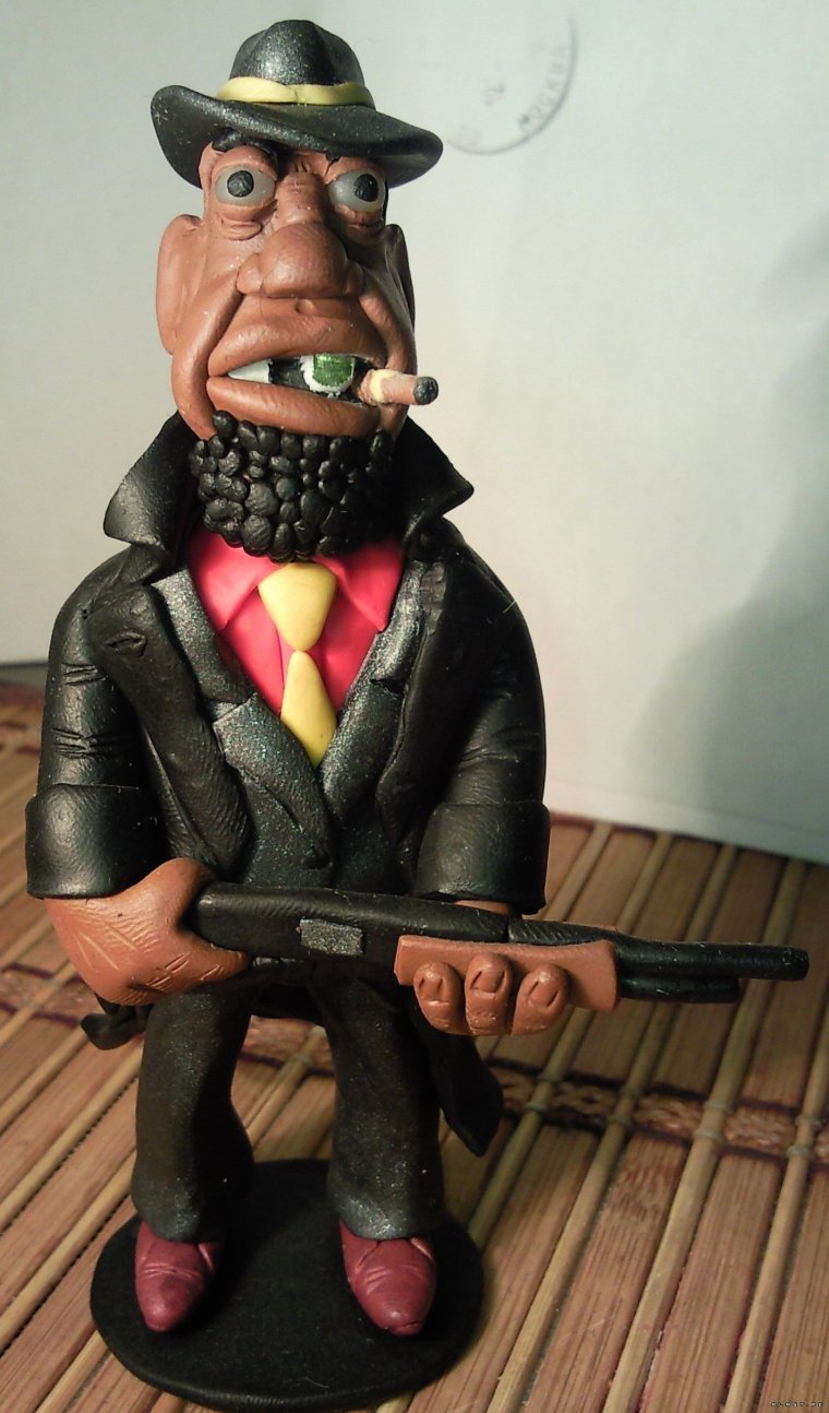 Лепим из красного пластилина