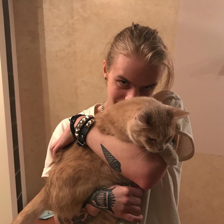 Фараон рэпер и его девушка 2020