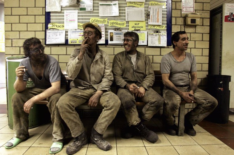 Мужики на перекуре