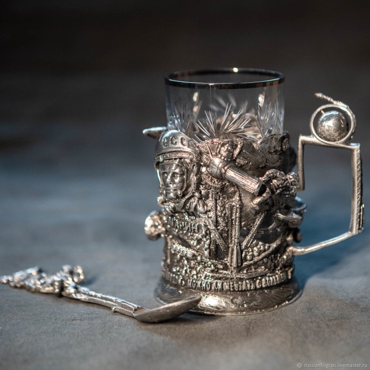 Подстаканники из поршней