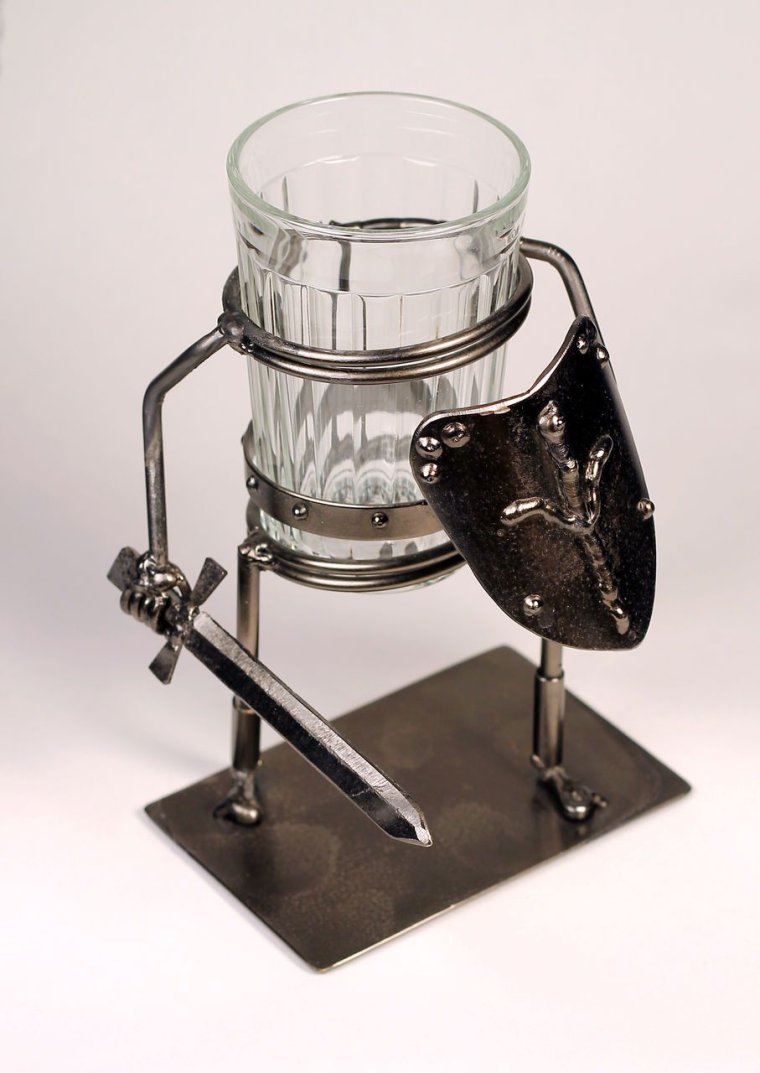 Необычные изделия из жести