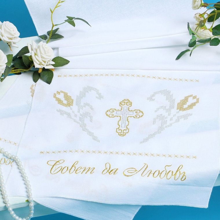 Сладкий кусочек с нашего венчания