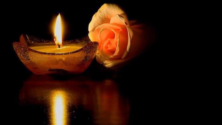 Свеча памяти