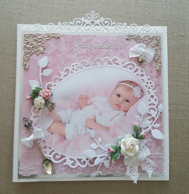 Открытка с новорожденной девочкой Скрапбукинг