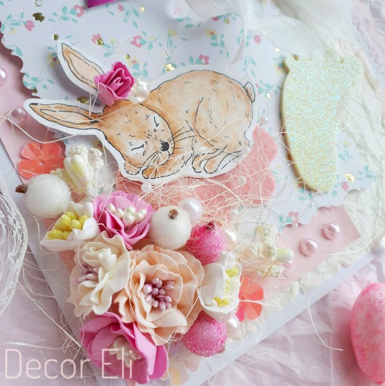 Открытка с новорожденной девочкой