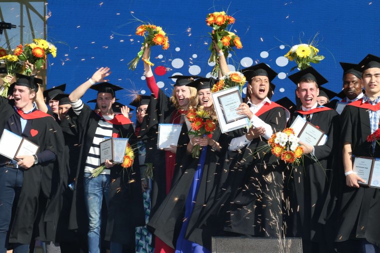 Окончание вуза