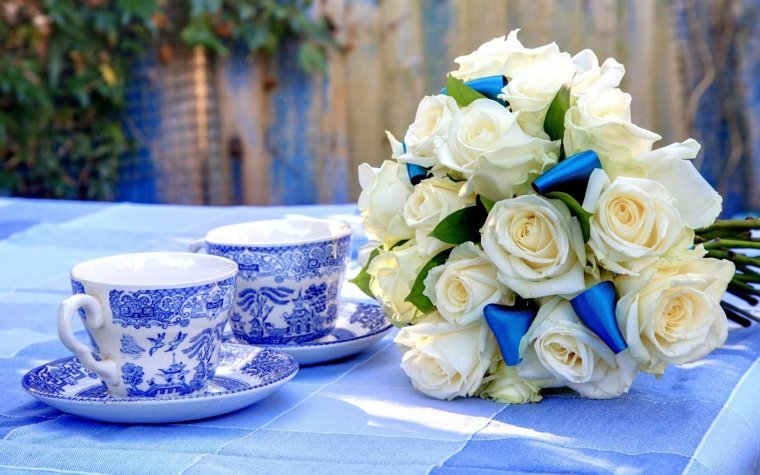 Голубые розы с добрым утром