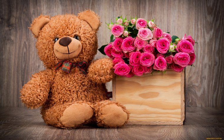 Медвежонок с цветами