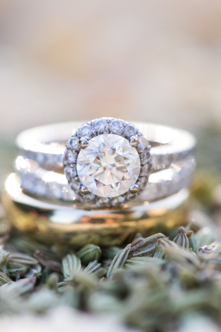 Топазовая свадьба кольца