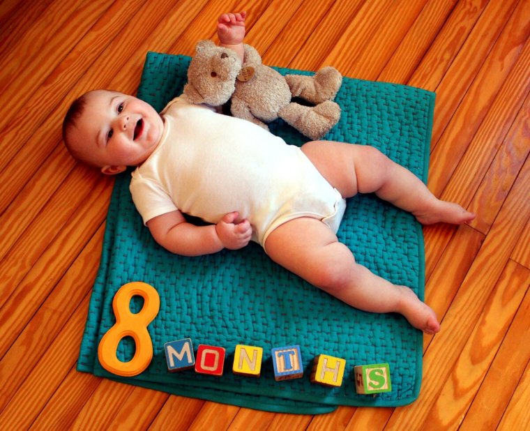 Цифра 6 месяцев