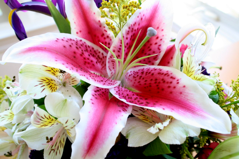 Букет "лилии"