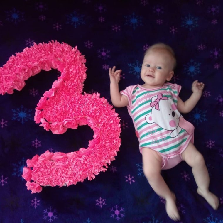 Наклейки для фотосессии новорожденного