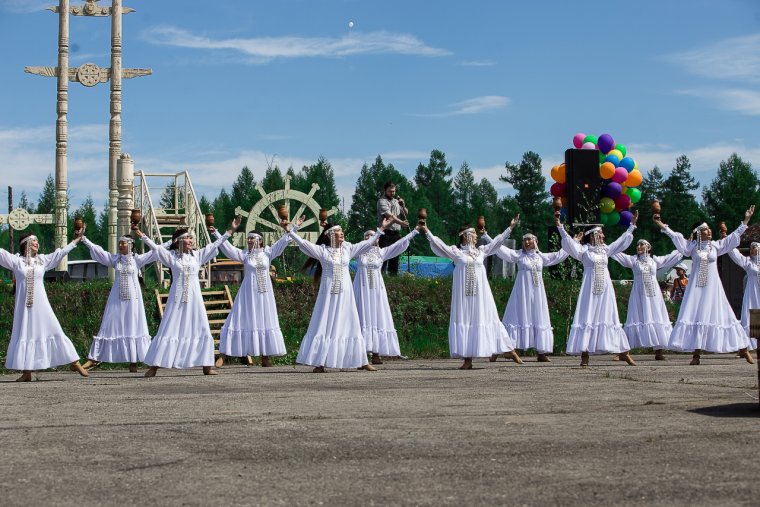 Ысыах ансамбль Кыталык