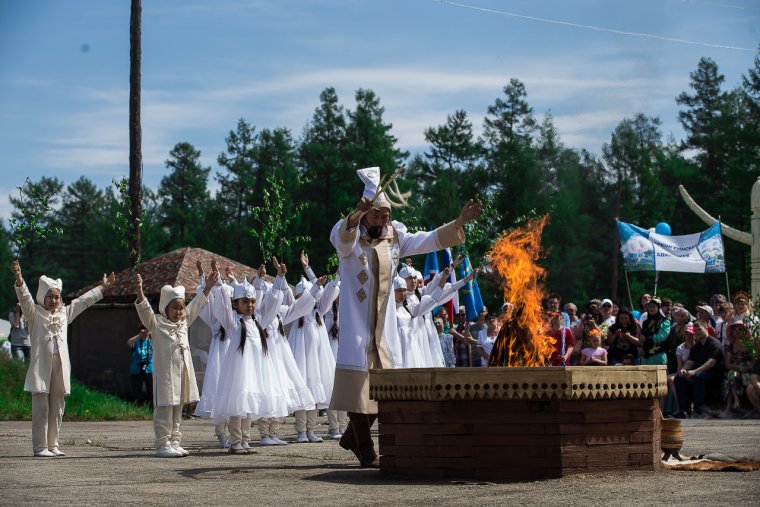 Сцена Ысыах