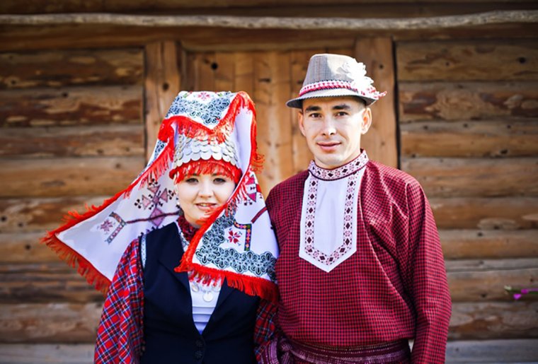 Нация УДМУРТКА