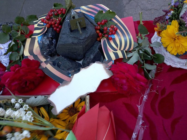 Детский рисунок день освобождения Донбасса