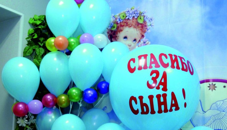 Наборы магнитов на выписку из роддома